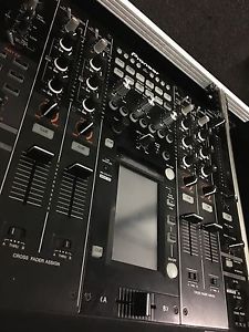 PIONEER DJM 2000 NEXUS MIXER