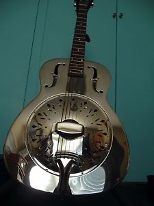Recording King RM 998D Resonator guitar and case.