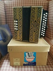 New Hohner 2815  Diatonic Button Accordion Key of G-C