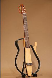 YAMAHA SLG100N 2002 Natural w/soft case Free shipping Guitar from Japan #R865