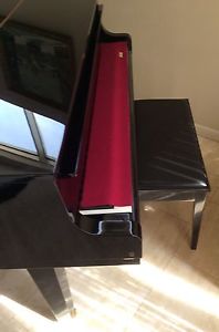 Yamaha GH1B PE #4600671  Baby Grand Piano with Bench, 1 Owner