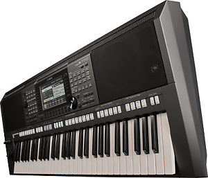 YAMAHA PSR-S770 ARRANGER WORKSTATION KEYBOARD