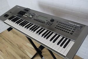 Yamaha Motif 6 61 key keyboard synth excellent-used synthesizer