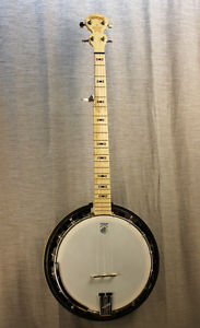Deering Goodtime 2 Bluegrass Banjo (Free Capo's Music Store Gig-Bag/Spikes)