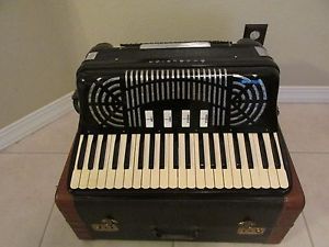 Vintage Excelsior Concert Accordion 00 Model with Case USA See Description
