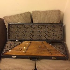 Antique Old Persian Montazeri Santoor Available For Sale