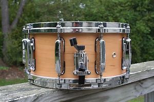 TAMA SOUNDWORKS CUSTOM 6.5X14 MAPLE SNARE DRUM