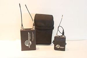 Lectrosonics UCR411A + UM400a Wireless Microphone System w/ Pouch