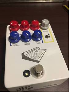 JHS pedals colour box NEVE preamplifier serial 1615 guitar effects pedal