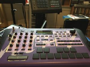 Emu (E-mu) Mp7 Command Station w / (Rare) Vintage Pro Rom installed