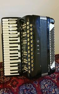 Accordion sano stereo.sixsty /4/5/Hand.made.reeds ex.condition