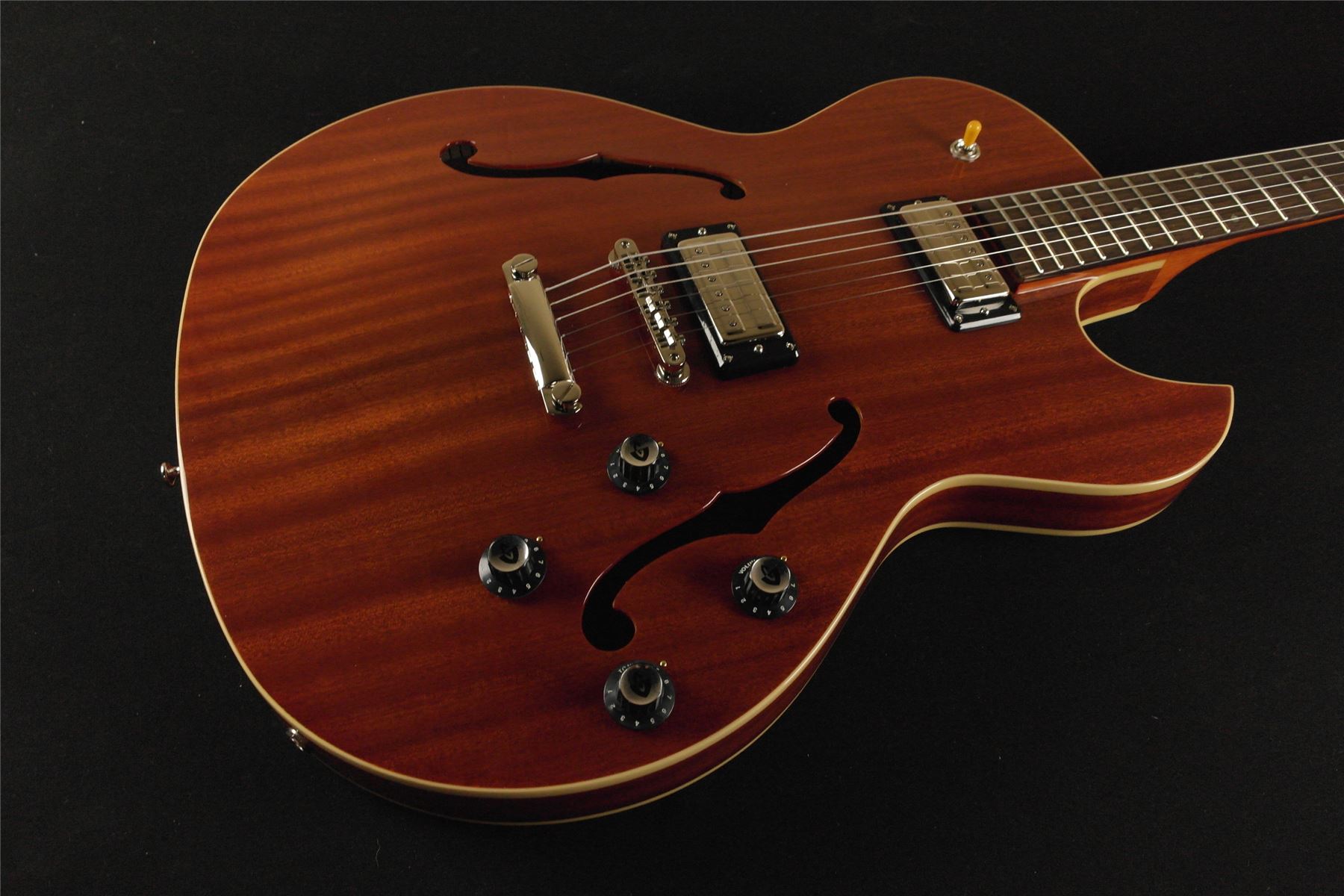 Guild Newark St. Collection Starfire II ST Natural 379-2000-850 (208)