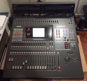 Yamaha 02R Digital Mixer