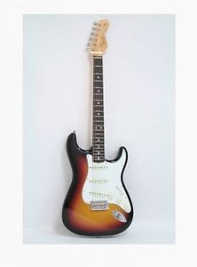 Fender American Vintage '65 Stratocaster 3-Color Sunburst w/hard case #Q327