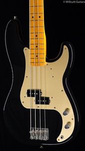Fender Classic Series '50s Precision Bass® Lacquer Black (366)