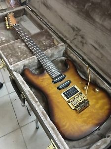 VALLEY ARTS CUSTOM PRO QUILTED TOP USA + CASE