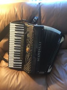 Accordion Scandalli 120 Basses No Reserve Price  M 562/1