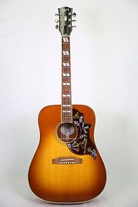 2016 Gibson Hummingbird Acoustic/Electric Guitar w/ OHSC