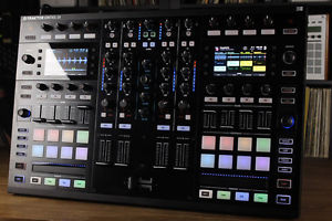 Native Instruments Traktor Kontrol S8