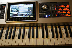 Roland Fantom G8 Sampling Workstation Synthesizer Stage Piano