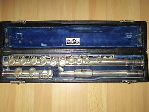 1931 WILLIAM HAYNES PROFESSIONAL MODEL STERLING SILVER FLUTE # 11xxx Boston MA