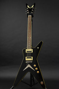 DEAN ML 79 Classic Black  Electric Guitar w/HardCase Used #U090