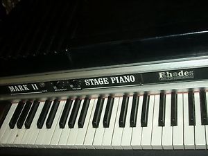 RHODES STAGE PIANO MARK II