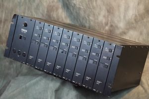 Yamaha Vintage Synthesizer YAMAHA TX216 8-Slot 4U MIDI Sound Module Rack TX816