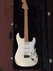 Fender Jimi Hendrix Stratocaster 2016 New