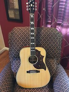 2010 Gibson Sheryl Crow Signature Acoustic Guitar