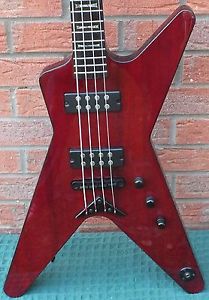 DEAN ML BASS. LIMITED EDITION. 1 OF ONLY 12. VERY RARE. VGC.