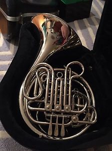 Holton Farkas H179 Double French Horn