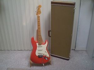1988 USA Fender Fiesta Red '57 RI w/Tweed Case