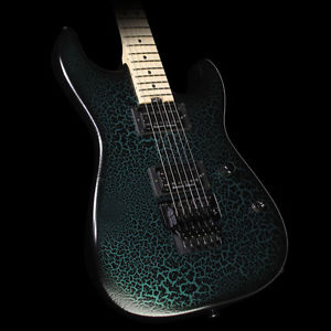 Charvel Custom Shop San Dimas 2H Guitar Textured Crackle Black/Sherwood Green