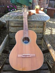 Yairi & Son model 250 classical guitar 1968 Japan