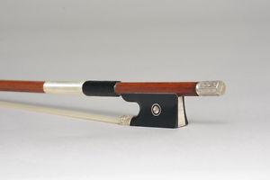 LimitedMasterModel! A Pernambuco Violin Bow Artist Silver Engraved!Free bow case