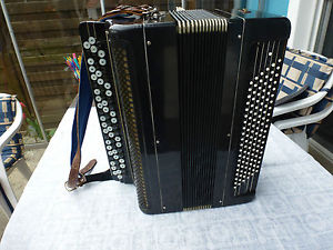 musical-instruments-for-all.com - Knopfakkordeon B-Griff, Bajan Tulskij ...