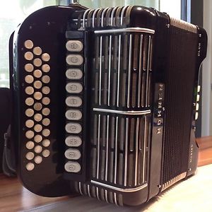 Akkordeon Hohner Club Morino