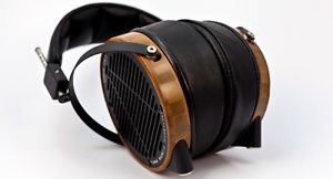 DJ and Monitoring Headphones