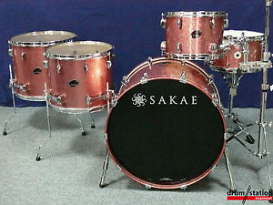Sakae Almighty Maple Shellset in "Pink Champagne Sparkle" - 24,13,16,18" + 14x8"
