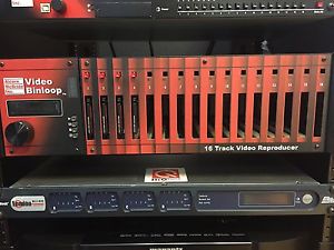 Alcorn McBride AV A/V Binloop Model (AV-BIN8) w 4 reproducer cards