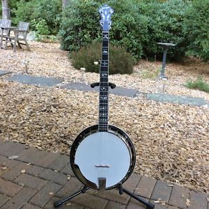 Granger 5 String Cherry Banjo