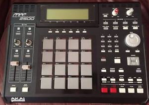 Akai MPC 2500 (128MB)