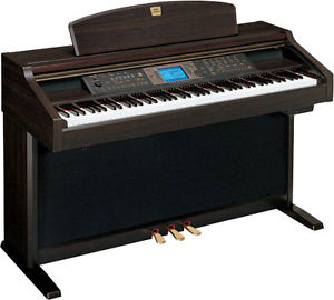 Yamaha Clarinova CVP 206 Digital Piano