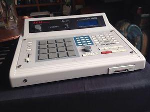 Akai MPC60 mkII - Maxxed out + internal CF card reader