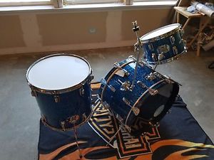 ROGERS DRUMS