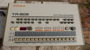 Roland TR-909 Drum machine