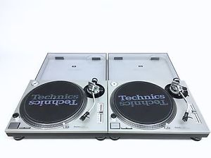 TECHNICS SL-1200 MK2 PAIR Turntables in Great Condition