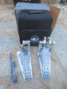 DW MACHINED MDD2 Direct Drive Double Bass Drum Pedal w/Bag GENTLY USED