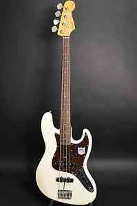 Fender Japan Exclusive Series Classic 60s Jazz Bass USA Pickups Vintage White